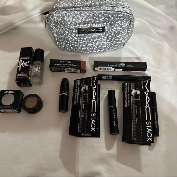 MAC Cosmetics Other - MAC Cosmetics Makeup Bundle